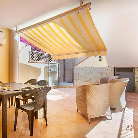 Ada Apartamento Villasimius